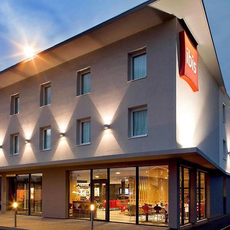 Ibis Clermont Ferrand Nord Riom Hotel Kültér fotó